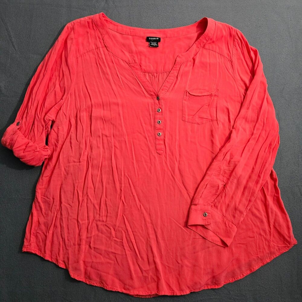 Torrid Blouse Women 3X Pink Harper Georgette 3/4 Roll Tab Sleeve Pullover